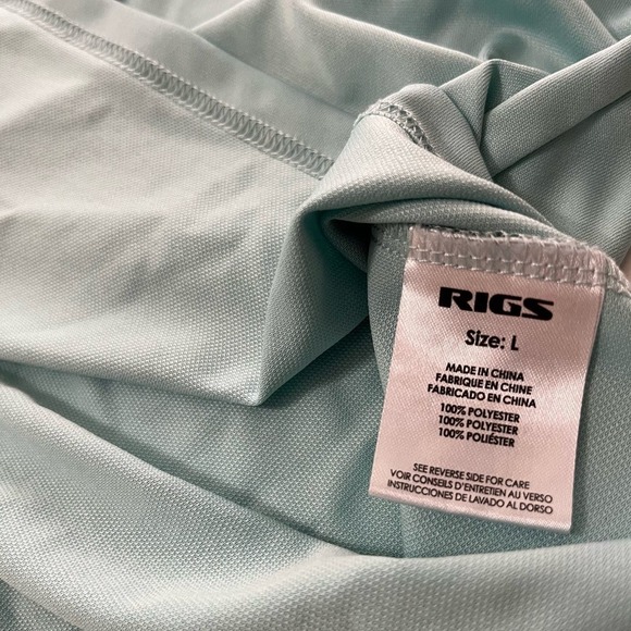 *Sold* Rigs Men’s Performance Fishing Lightweight Hooded SPF 50 Shirt - Picture 6 of 6